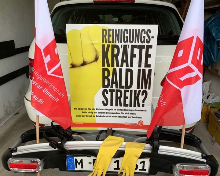 Die Forderung der Piepenbrock-Beschäftigten ist klar: Rahmentarifvertrag und höherer Lohn.<br />