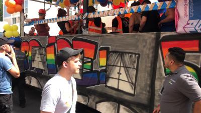 IGay BAU Truck auf dem CSD in Frankfurt