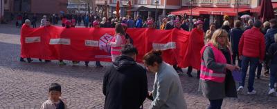 Demonstrationszug mit IG BAU-Frauen Demonstrationszug mit IG BAU-Frauen
