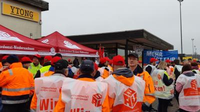 Warnstreik bei Xella in Rotenburg