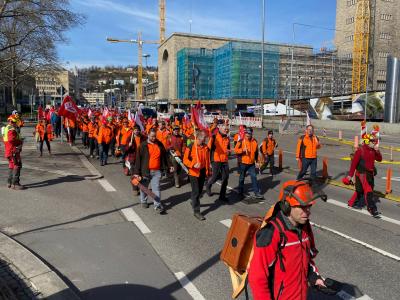 Forst-Warnstreik in Stuttgart Forst-Warnstreik in Stuttgart