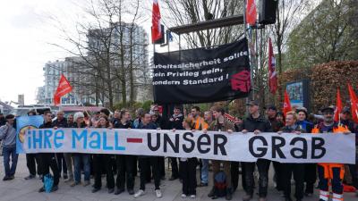 Demonstrant*innen Demonstrant*innen