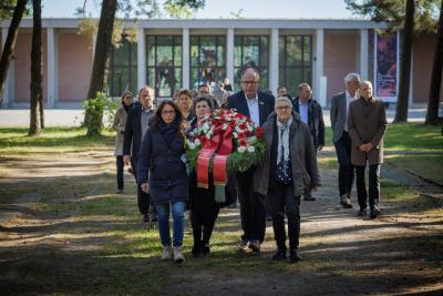 Kranzniederlegung zum 8. Mai 2025 Kranzniederlegung zum 8. Mai 2025