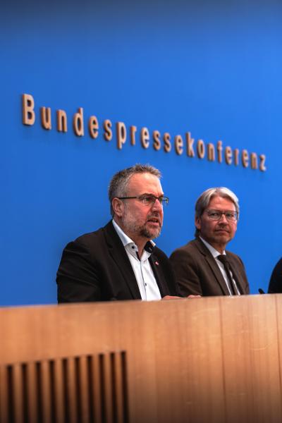 Carsten Burckhardt Carsten Burckhardt