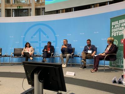 Diskussionrunde mit Carsten Burckhardt, dem stellvertretender Bundesvorsitzender der IG BAU Diskussionrunde mit Carsten Burckhardt, dem stellvertretender Bundesvorsitzender der IG BAU