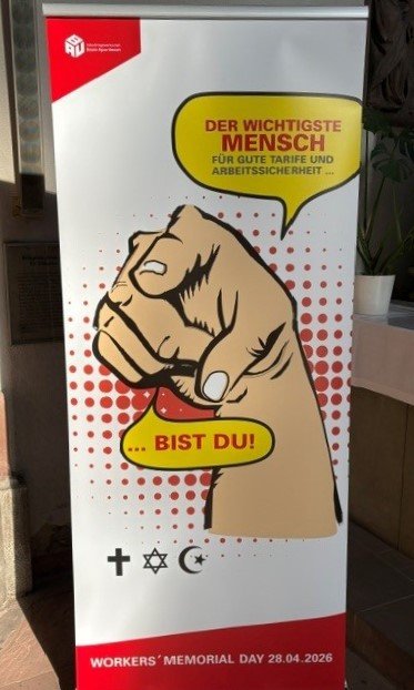 Aufsteller der IG BAU zum Workers' Memorial Day 2026