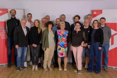 Die neu gewählte Bundesfachgruppe des Handwerks der IG BAU Die neu gewählte Bundesfachgruppe des Handwerks der IG BAU
