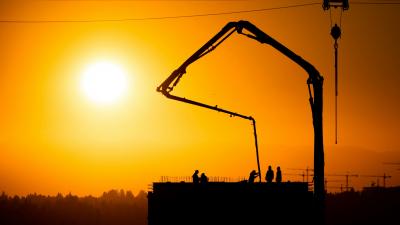 Baustelle in Sommerhitze