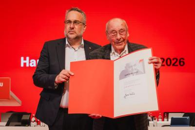 Carsten Burckhardt bei der Verleihung der Hans-Böckler-Medaille