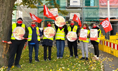 Aktion vor der Handwerkskammer Kassel Aktion vor der Handwerkskammer Kassel